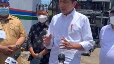 Jokowi Pastikan Dua Tahun Lagi Tak Ada Impor Aspal