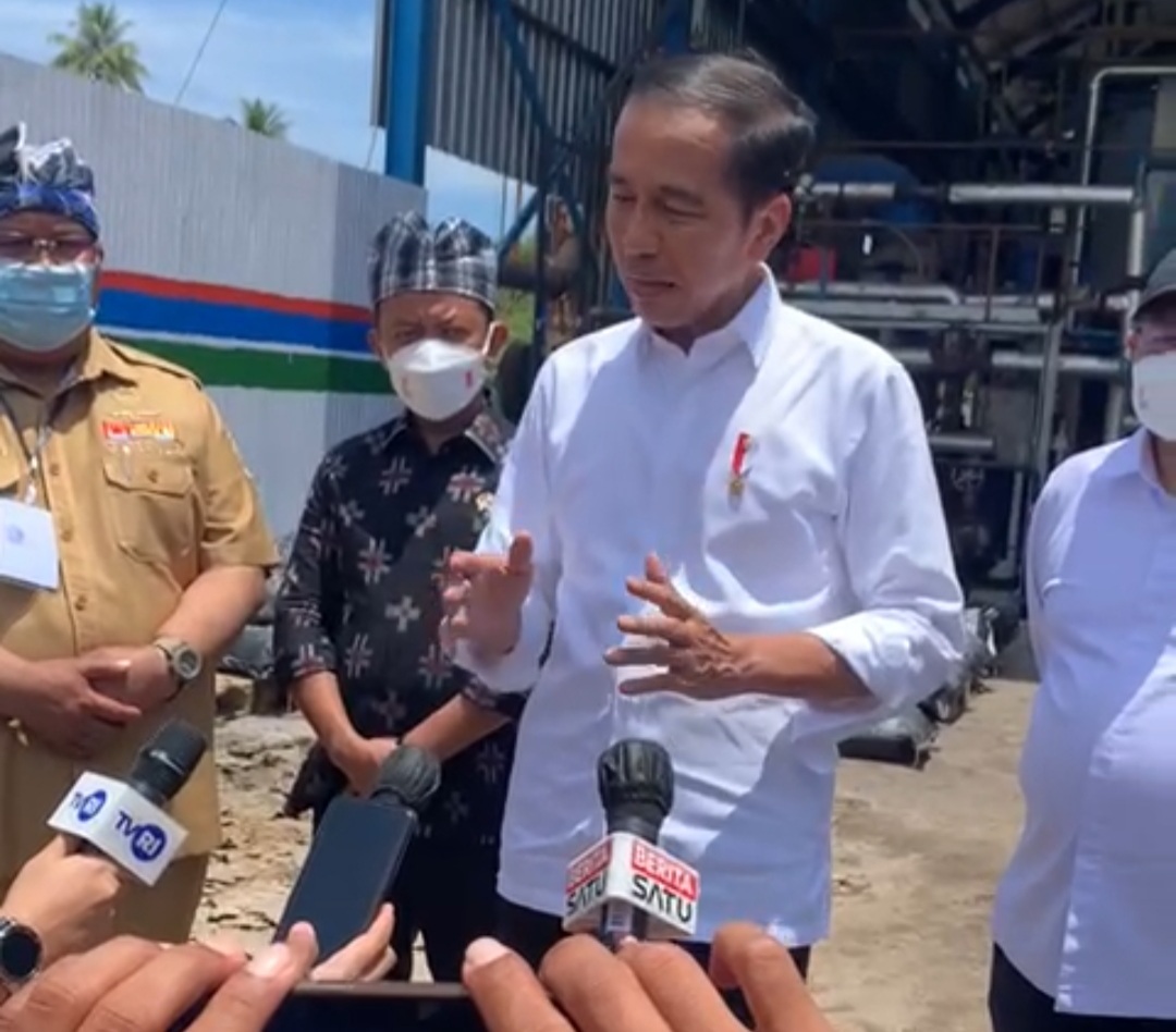 Jokowi Pastikan Dua Tahun Lagi Tak Ada Impor Aspal