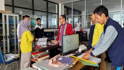 Pastikan Kehadiran ASN, Pj Bupati Buton Sidak di Perkantoran