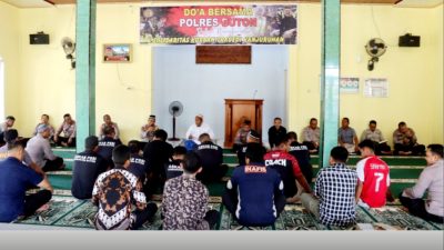 Polres Buton Gelar Doa Bersama Untuk Korban Tragedi Kanjuruhan