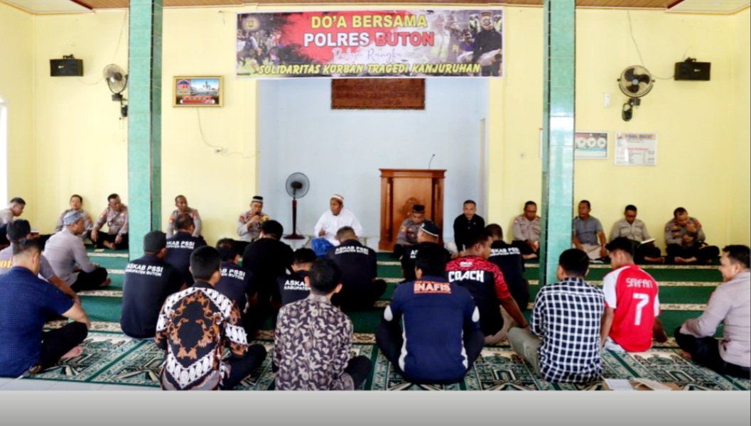 Polres Buton Gelar Doa Bersama Untuk Korban Tragedi Kanjuruhan