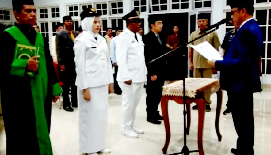 LM Hidayat Dilantik sebagai Camat Lasalimu Selatan
