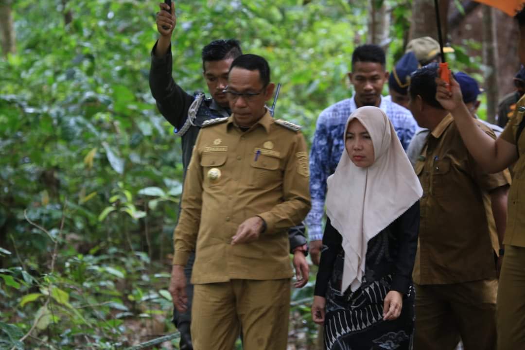 Kunker di Lasalimu Selatan, Pj. Bupati Buton ‘Pulang Kampung’ Kunker di Lasalimu Selatan, Pj. Bupati Buton ‘Pulang Kampung’