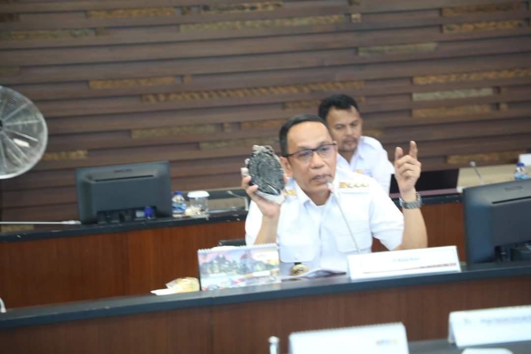 Bahas Aspal Buton, Pj Bupati Buton Rapat Bersama Kementerian PUPR