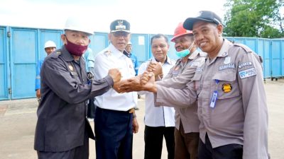 Dirjen Kementerian Perindustrian Audiensi Aspal Buton