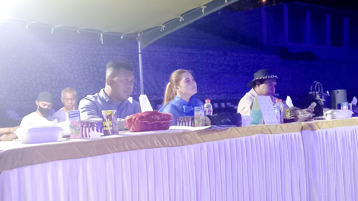 Semarak Malam Kedua Gebyar Dangdut Buton Semarak Malam Kedua Gebyar Dangdut Buton