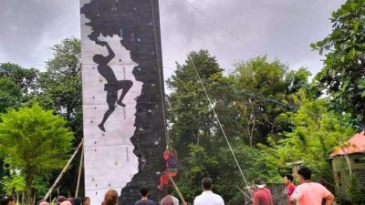 Persiapan Porprov, Atlet Panjat Tebing Buton Fokus Latihan