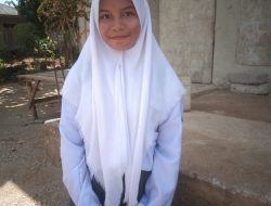 Siswa SMKN 2 Buton Bangga Mengikuti Upacara Hari Pahlawan