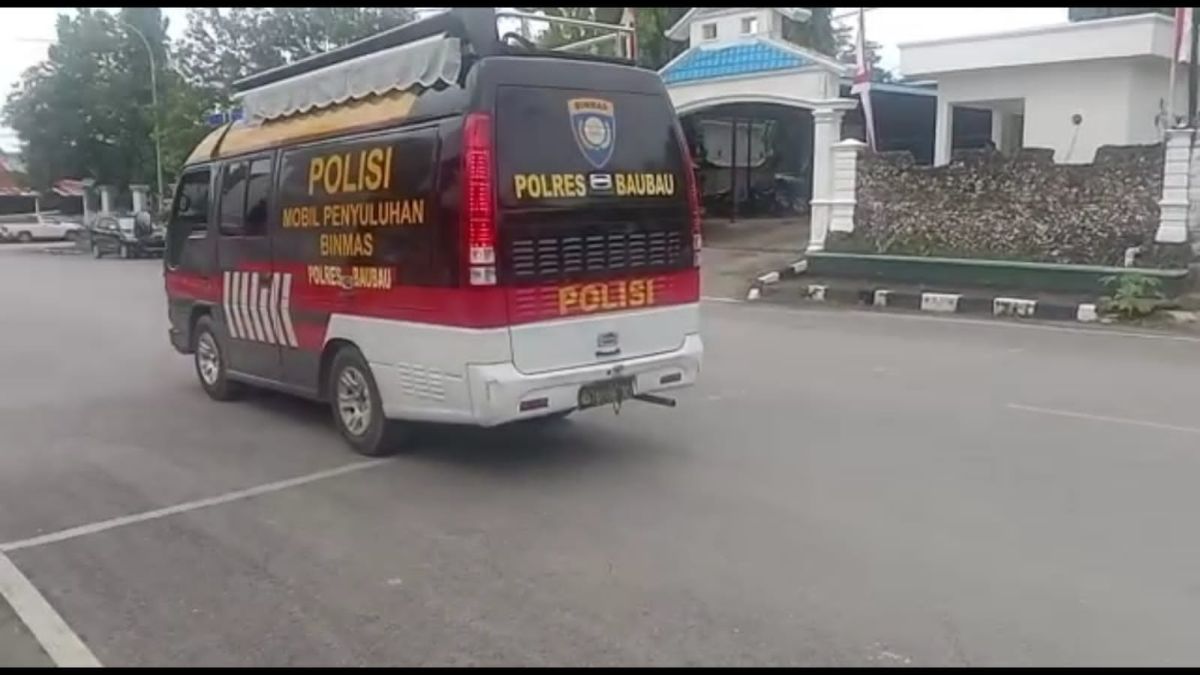 Sat Binmas Polres Baubau Berikan Himbauan Kamtibmas Jelang Porprov XIV