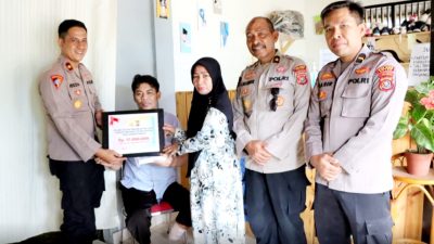 Wujud Kepedulian, Polres Buton Berikan Tali Asih Kepada Dua Personel