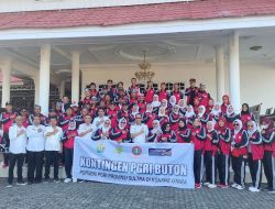Pj Bupati Lepas Kontingen PGRI Buton ke Konawe Utara