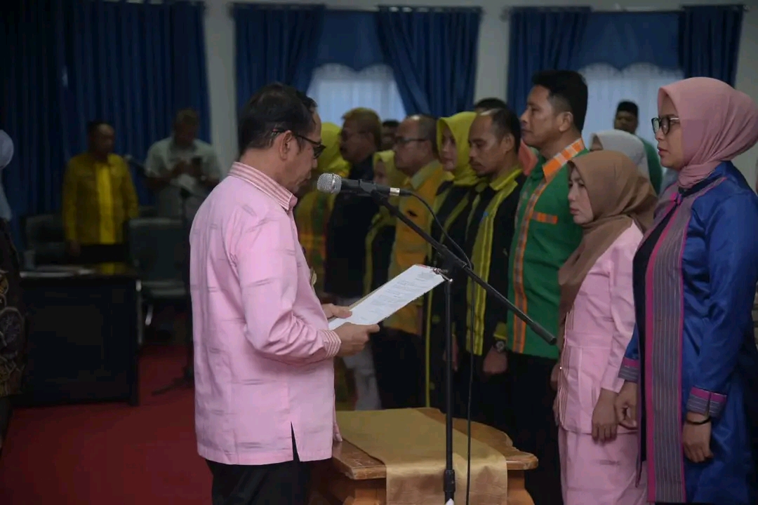 Pj. Bupati Buton Lantik Pengurus Dekranasda Buton 2022-2024