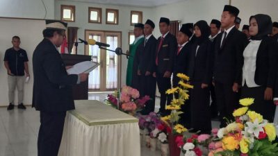 Ketua KPUD Buton Lantik 35 Anggota PPK