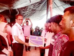 Ratusan Nelayan di Buton dapat Bantuan BBM Solar