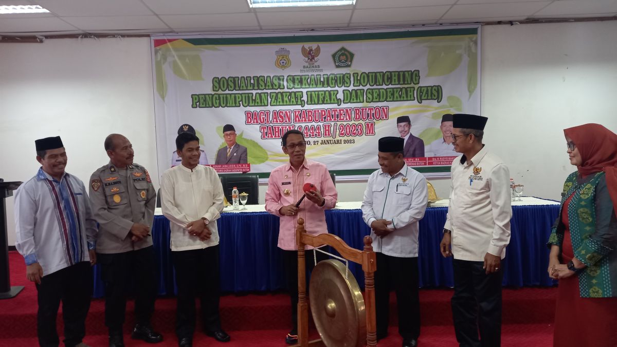 Pj. Bupati Buton Launching Pengumpulan Zakat, Infak, dan Sedekah Pj. Bupati Buton Launching Pengumpulan Zakat, Infak, dan Sedekah