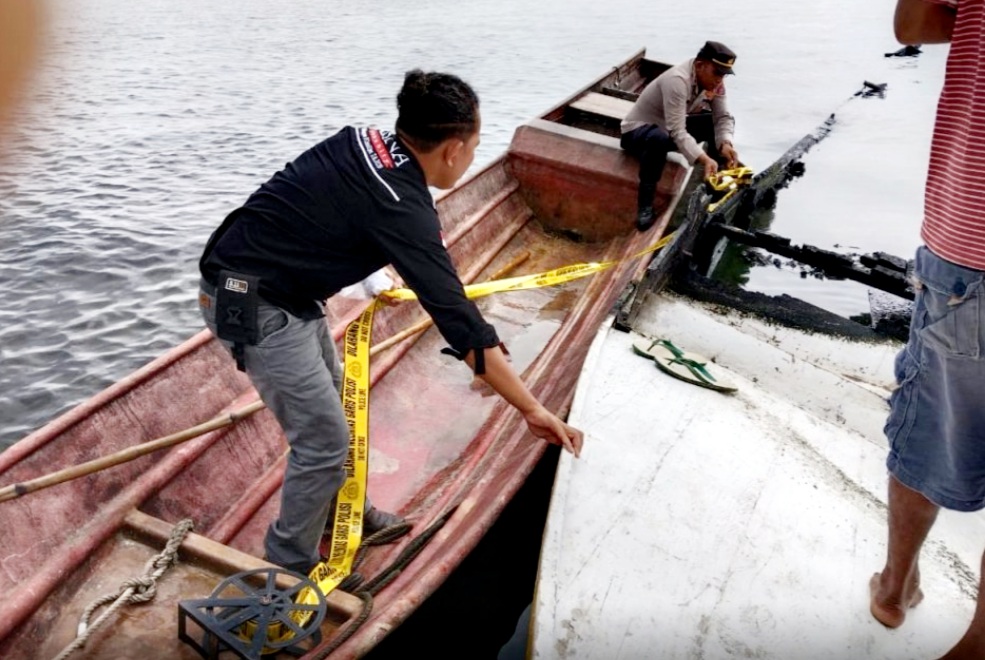 Hendak Memancing, Kapal Nelayan Terbakar di Perairan Siotapina