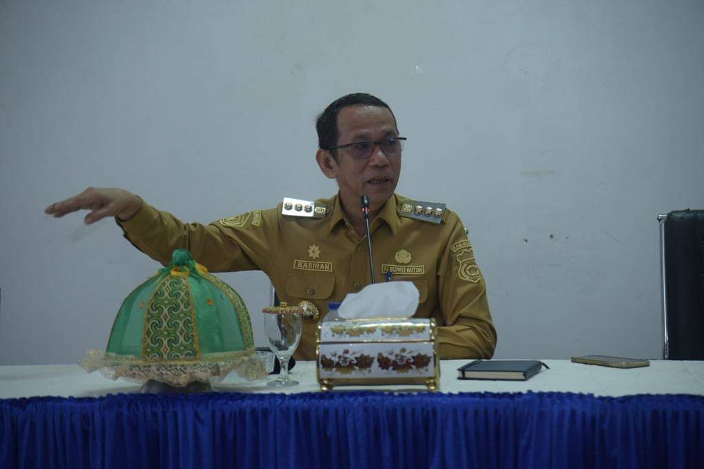 Apel Perdana Pasca Libur, Pj Bupati Tegaskan ASN harus Kreatif dan Inovatif Apel Perdana Pasca Libur, Pj Bupati Tegaskan ASN harus Kreatif dan Inovatif