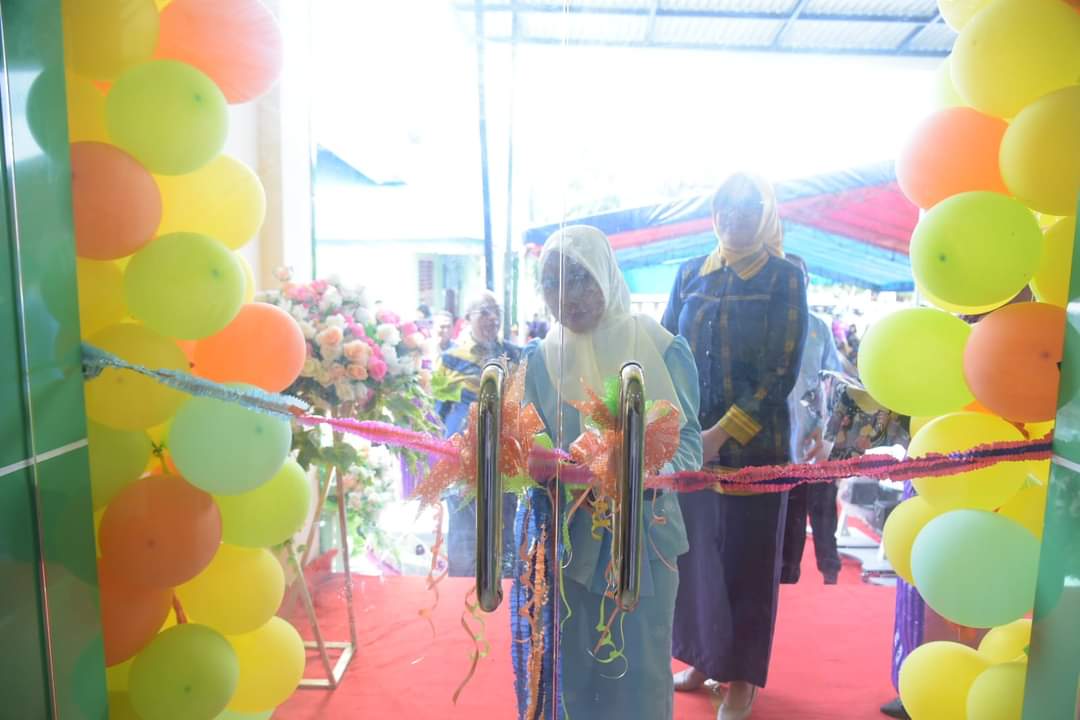 Pj Bupati Buton Resmikan Puskesmas Siotapina
