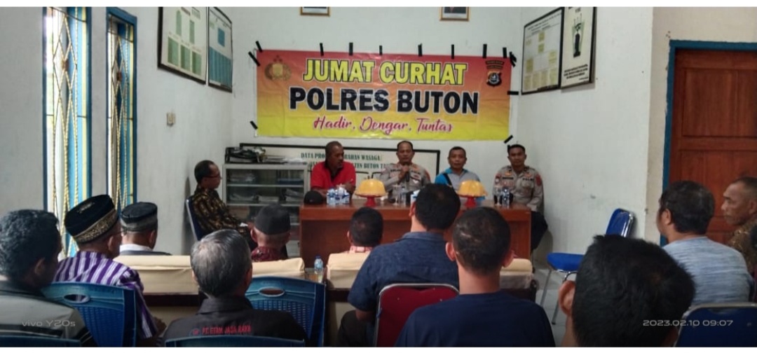 Kapolres Buton Gelar Jumat Curhat di Kelurahan Wasaga