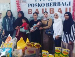 Ketua Umum Pertiwi Nusantara Serahkan Puluhan Paket Sembako ke Posko Berbagi di Kendari