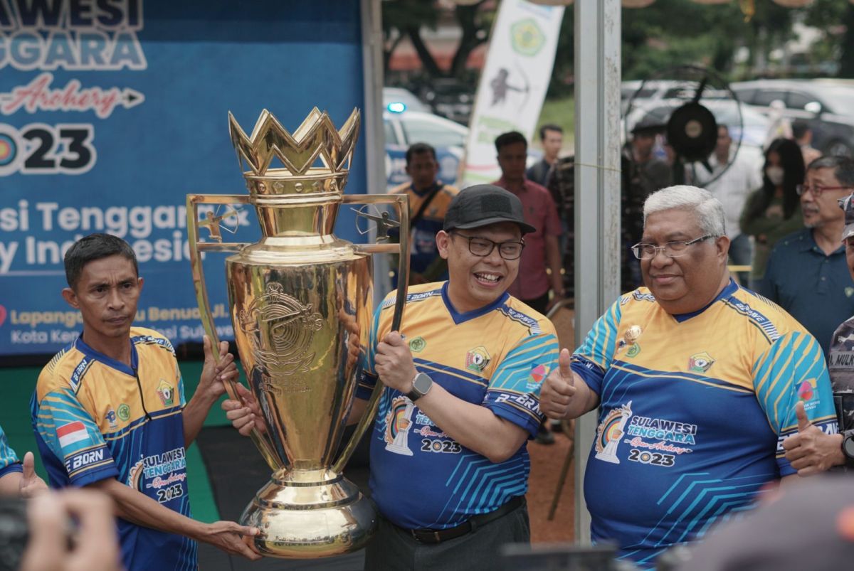 Gubernur Sultra - AJP apresiasi Kejuaraan panahan di Sultra