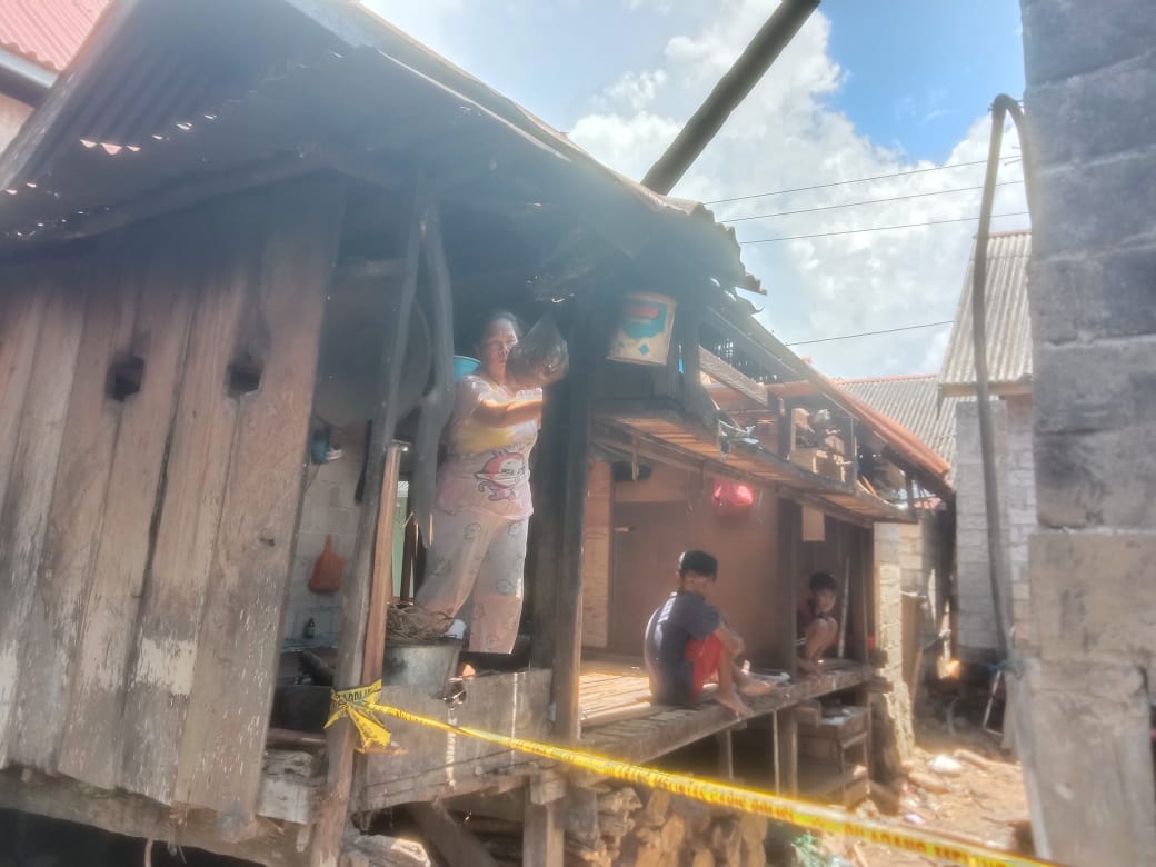 Diduga Korsleting Listrik, Satu Unit Rumah di Buton Habis Dilalap Si Jago Merah