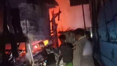 Diduga Korsleting Listrik, Satu Unit Rumah di Buton Habis Dilalap Si Jago Merah