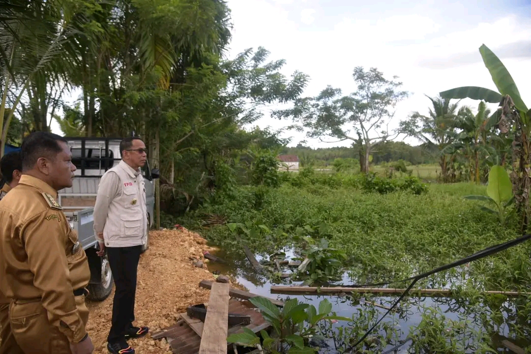 Pj. Bupati Buton Tinjau Kawasan Banjir Lasembangi