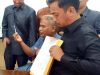 DPD II Golkar Buton Serahkan Surat Pencopotan Ketua DPRD ke Wakil Ketua II DPRD Buton