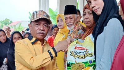 Berkah Ramadan, Sahabat La Sydu Bagikan 500 Paket sembako di Dua Kecamatan