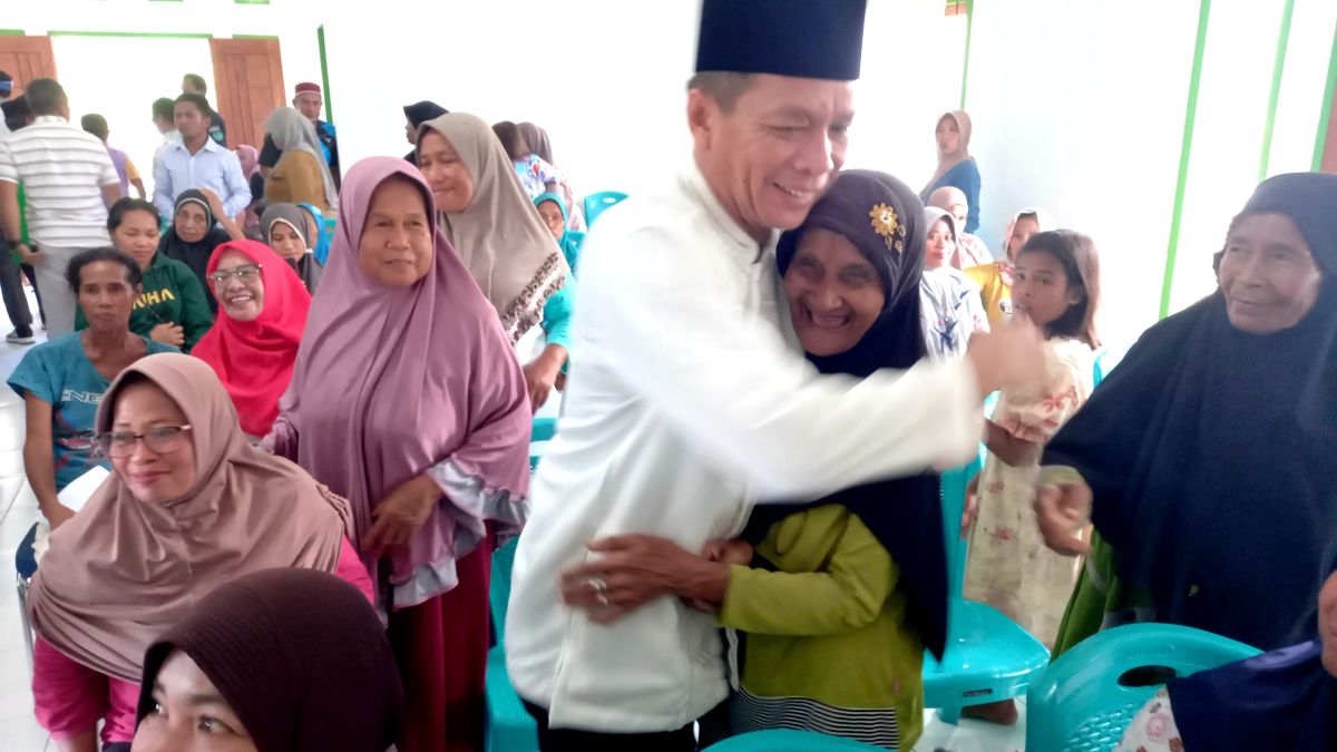 Ketua DPRD Provinsi Sultra Safari Ramadan di Buton