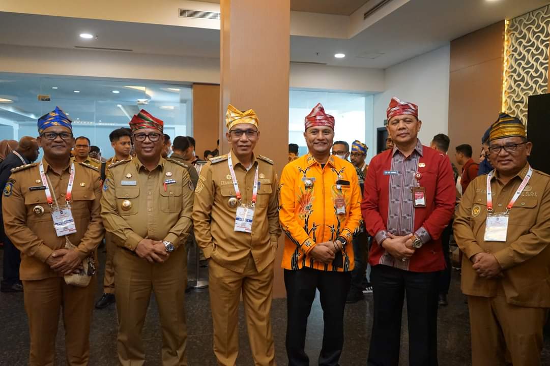 Pj. Bupati Buton Hadiri Rakornas Bidang Ketahanan Ekonomi Sosial di Kendari