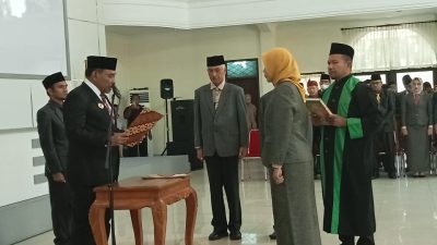 Walikota Baubau Lantik Sitti Munawar sebagai Pj Sekda
