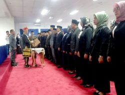 Pj Bupati Lantik 54 Pejabat Administrasi dan Pengawas Lingkup Pemkab Buton