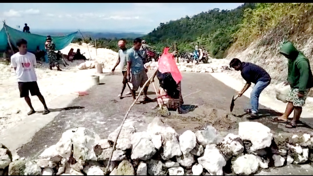 Jalan Potong Buton-Baubau Diblokir Warga, Ketua Garuda Beri Tanggapan