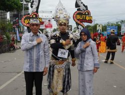Pawai Budaya HUT Sultra 59, Pemkab Buton Tampilkan Permata Hitam Aspal Butuni