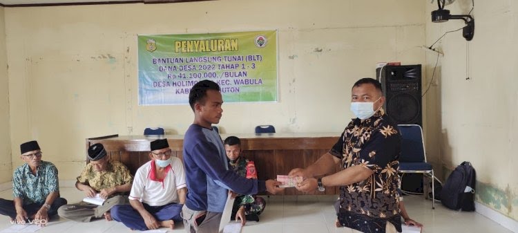 Pemdes Holimombo Salurkan Blt Tahap 1