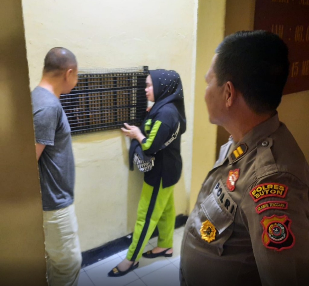 Kontrol Petugas Jaga Tahanan, Kasiwas Polres Buton Pastikan Siatuasi Aman Kondusif