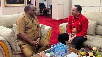 Wamendagri Motivasi Pj. Bupati Buton tetap Bekerja dan Berikan yang Terbaik untuk Buton