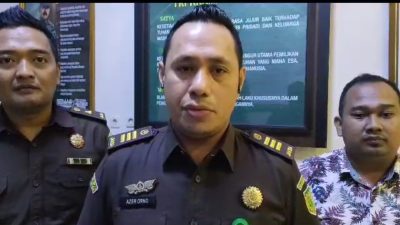 Diperiksa Lima Jam, Mantan Bupati Busel Dicecar 32 pertanyaan Kasus Bandara