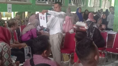 Ribuan Warga Antusias Ikuti Pemilihan Ketua RW di Pasarwajo