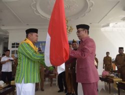Pj Bupati Lepas Calon Jamaah Haji Asal Kabupaten Buton