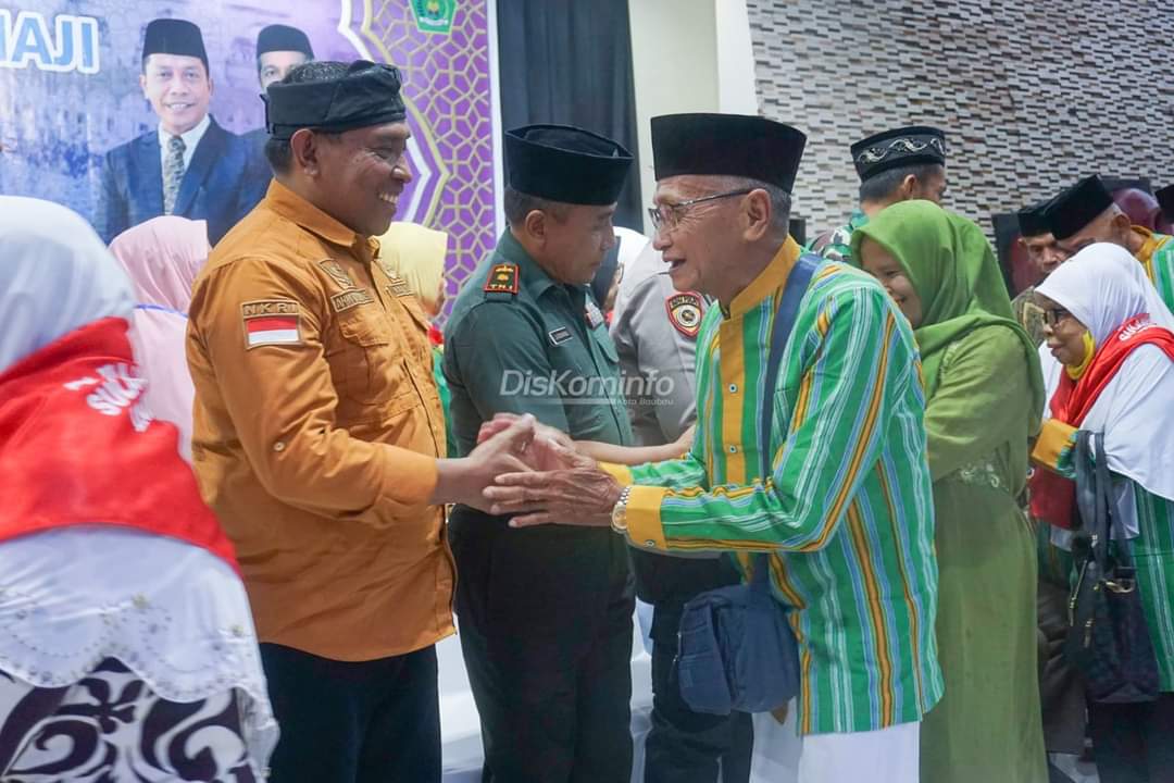 Walikota Baubau Lepas 165 CHJ