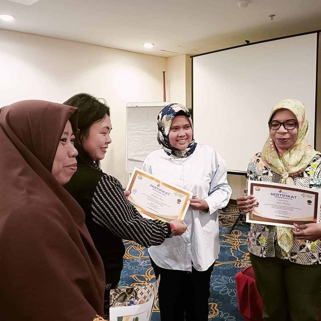 Pemkab Buton Raih Sejumlah Penghargaan di Bidang Kesehatan 2023