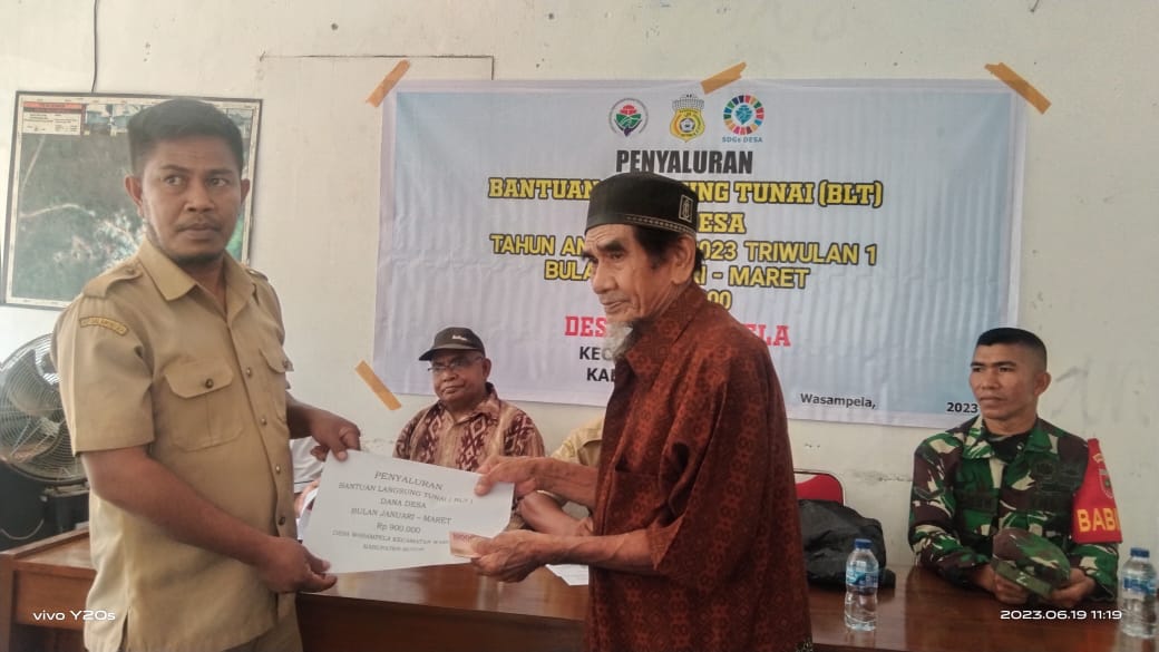 BLT - DD Tahap Satu Periode Januari hingga Maret Desa Wasampela Baru Tersalurkan Ke 20 KPM