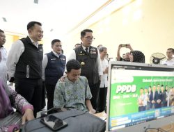 Gubernur Ridwan Kamil Tinjau Pelaksanaan PPDB di Majalengka