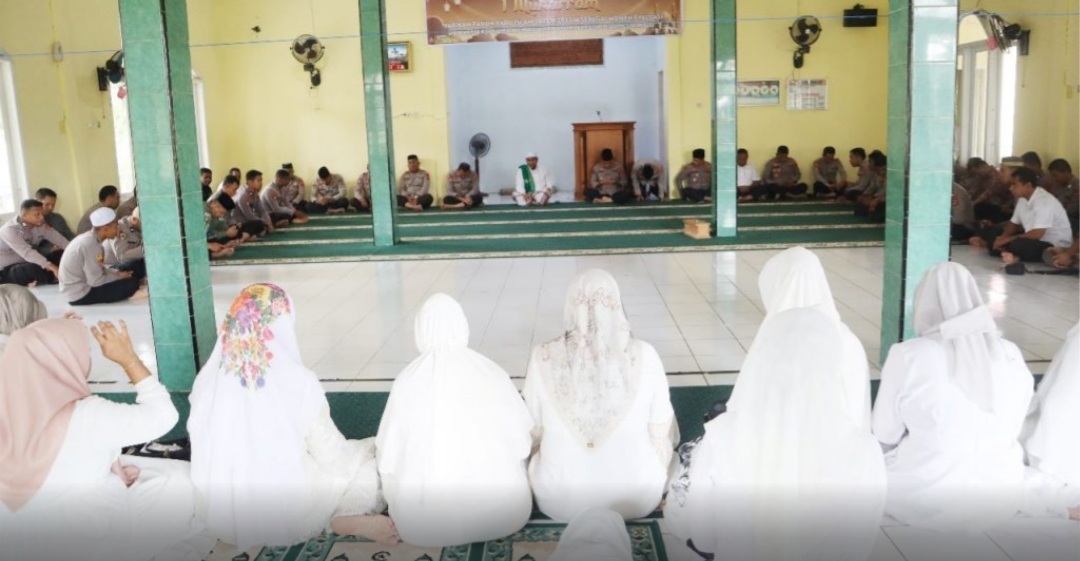 Peringati Tahun Baru Islam 1445 H, Polres Buton Gelar Doa Bersama