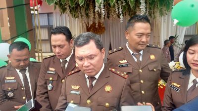 Kajari Buton Minta Pelaku Penikaman Wartawan Segera Ditangkap