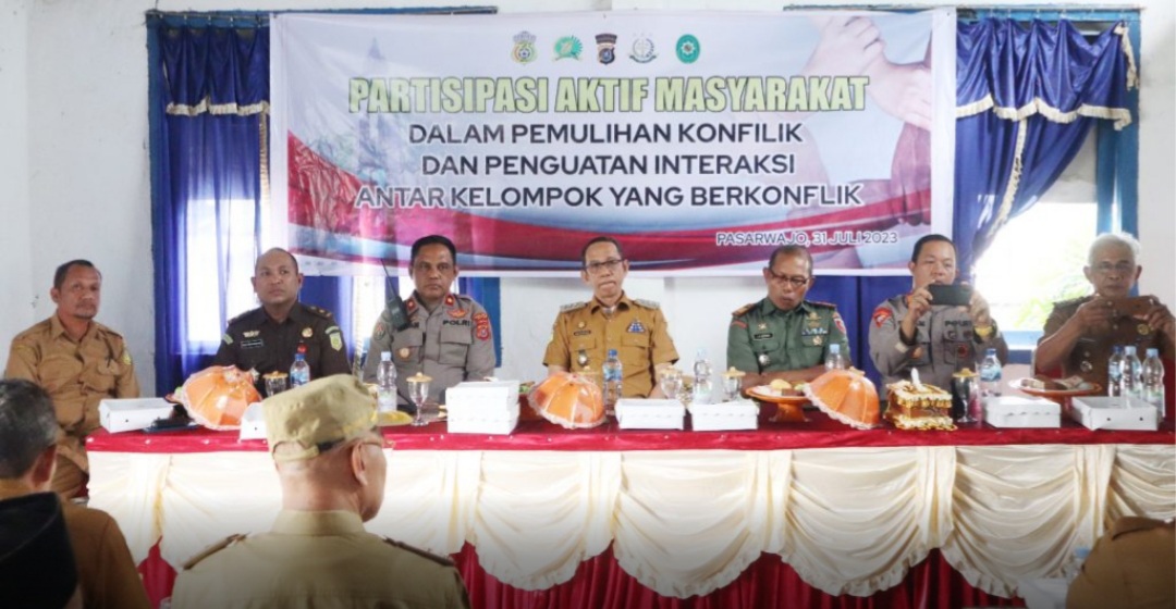 Pulihkan Konflik, Warga Kombeli-Takimpo Ikuti Silaturahmi Kamtibmas