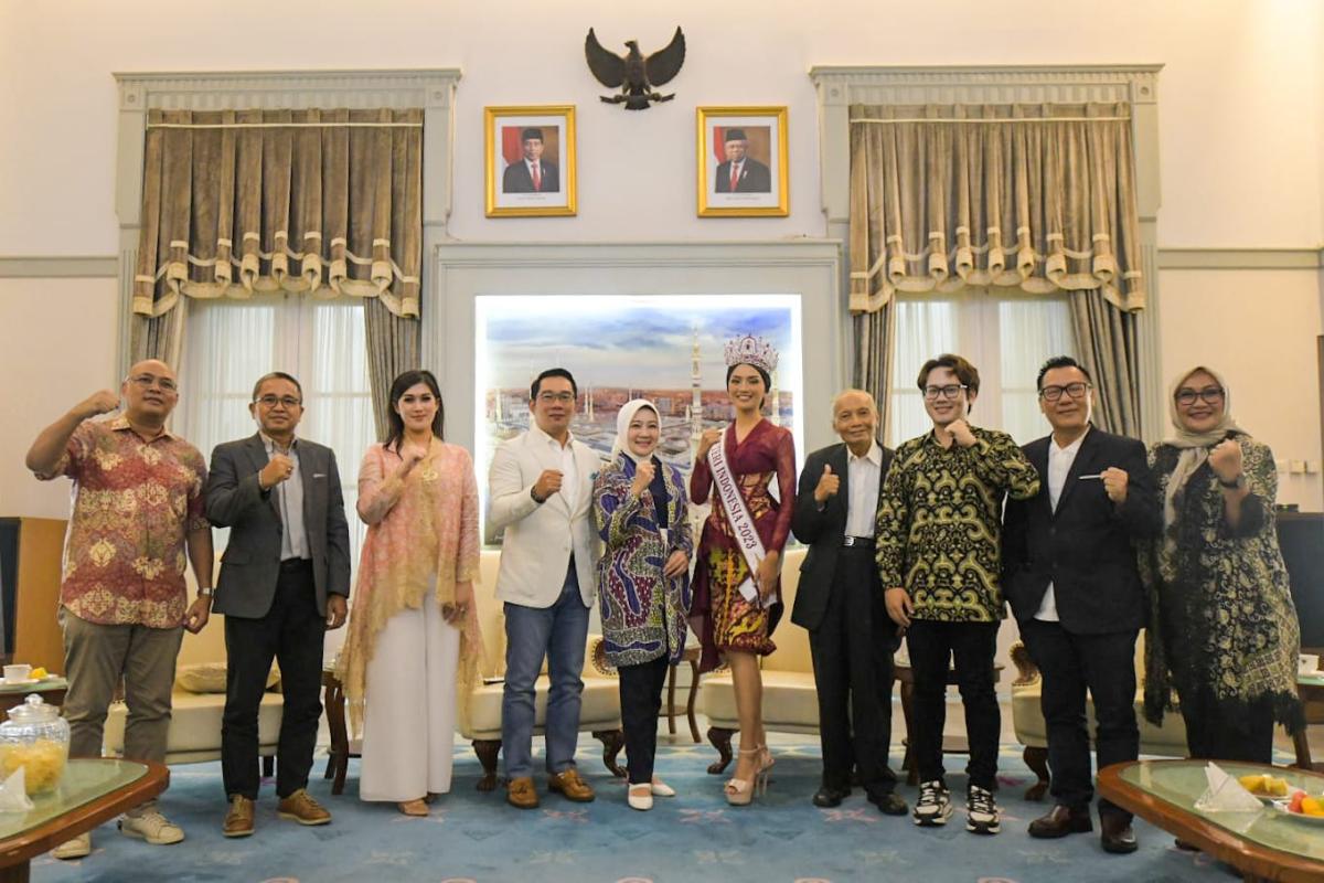 Gubernur Ridwan Kamil Terima Putri Indonesia di Gedung Pakuan
